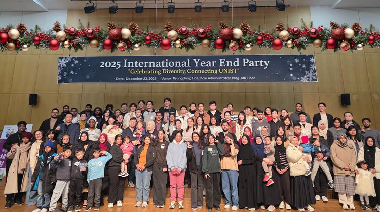 UNIST Hosts 2025 International Year-End Gathering for International Community